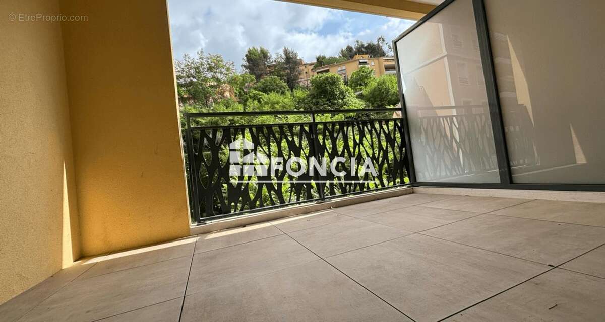 Appartement à MENTON