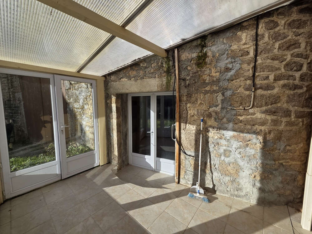 Maison à SAINT-GOUSSAUD