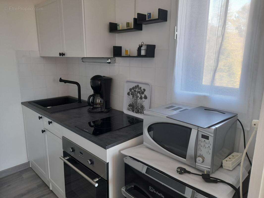 Appartement à GREOUX-LES-BAINS