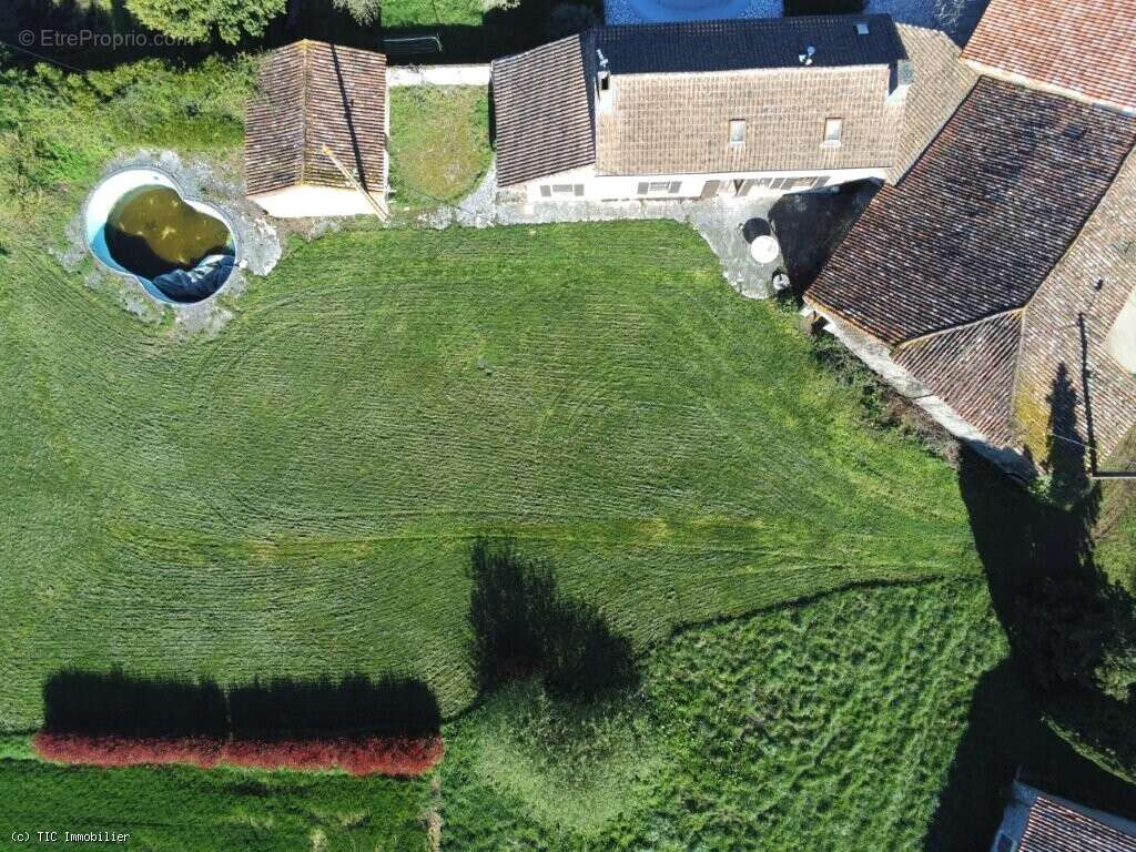 Maison à CIVRAY