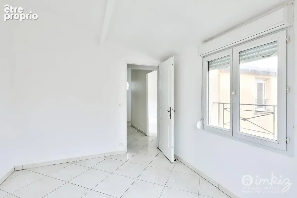 Maison 5 pièces et deux F3 indépendants - photo 12