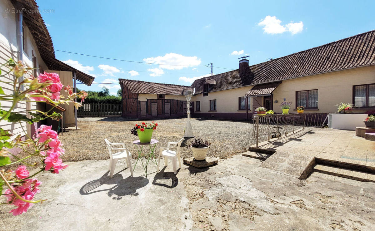 Photo 1 - Maison à HUMBERT