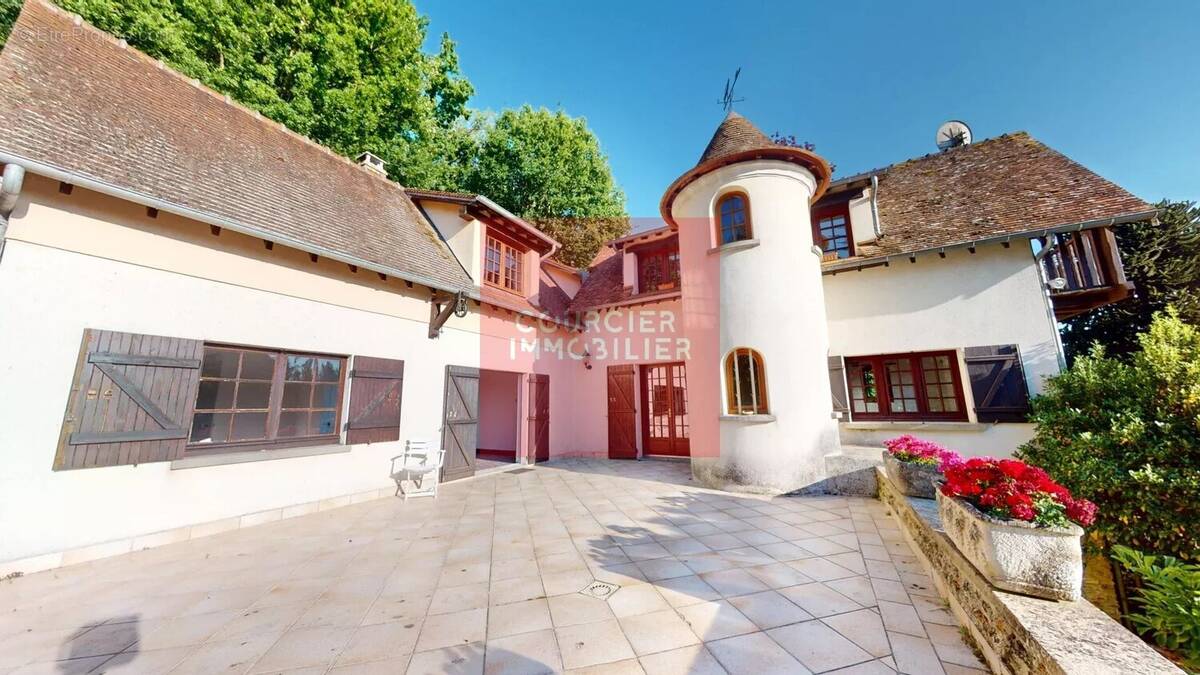 Maison à JOUARS-PONTCHARTRAIN