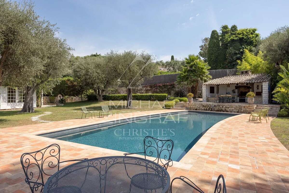 Exclusivité Mas d’exception avec vue mer panoramique au Cap d’Antibes - photo 8