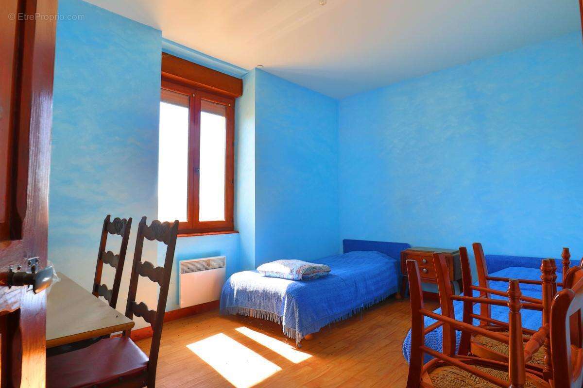 Propriete à vendre 4 pièces NOAILLY (42) - photo 18