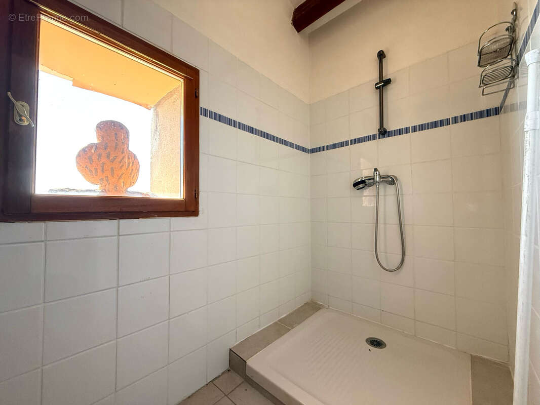 Appartement à LE CAYLAR