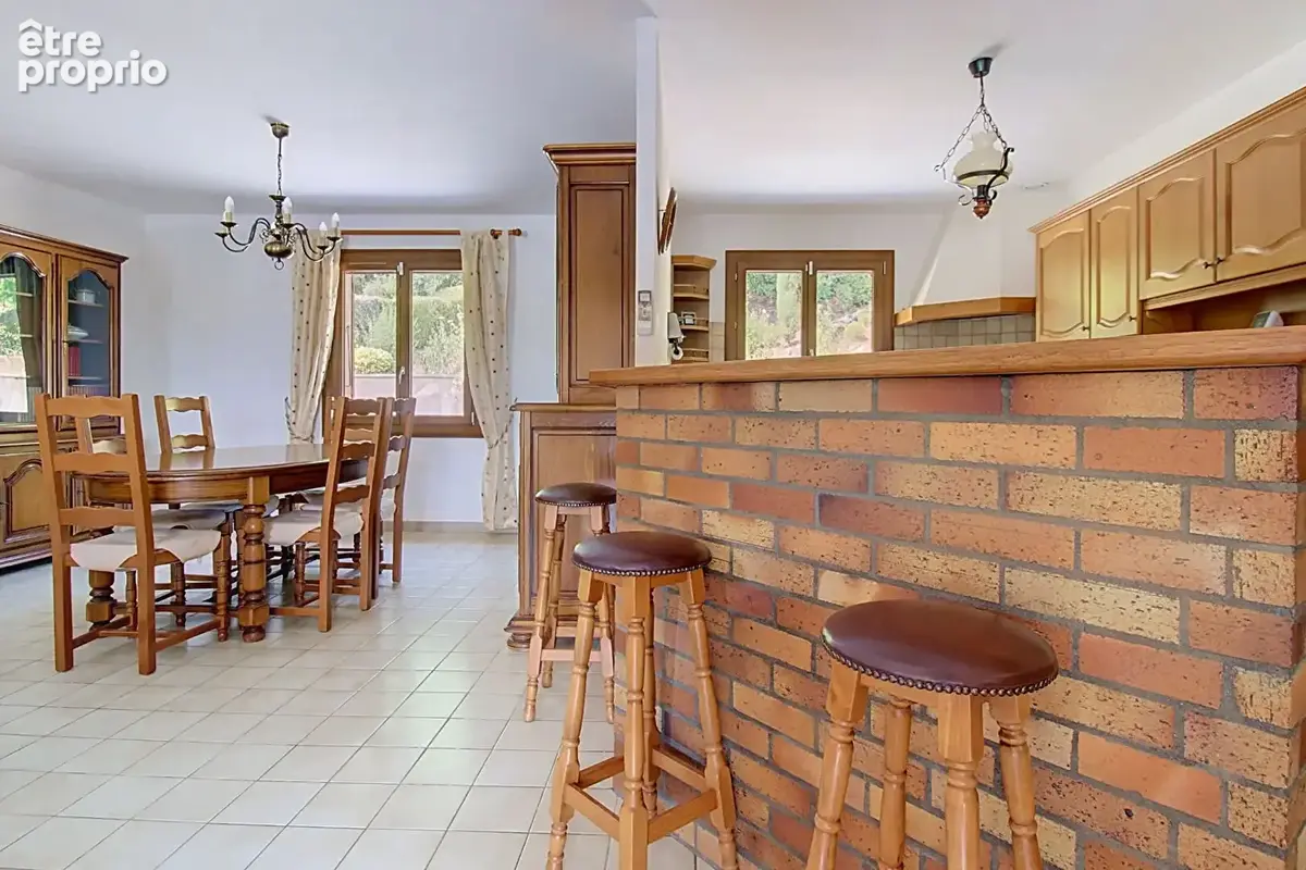 EXCLUSIVITÉ A VENDRE Maison Vidauban 4 pièces 130 m2 - Garage- piscine- Studio indépendant 29m2 - photo 5