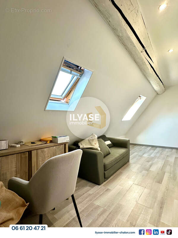 Appartement T3  77 m2  Centre-ville - photo 17