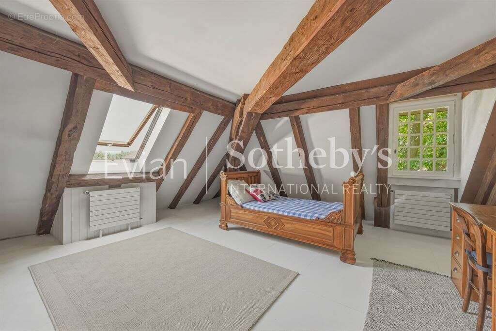 Maison à ALLINGES