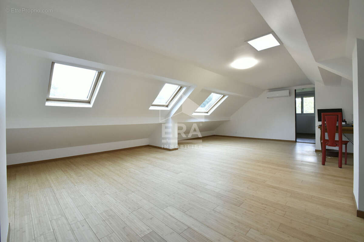 Maison à LE TREMBLAY-SUR-MAULDRE