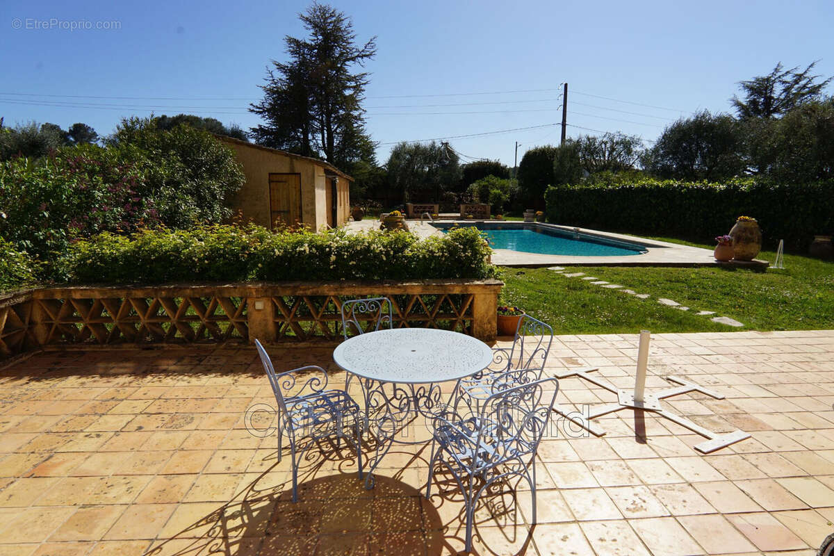 Maison à PEYMEINADE