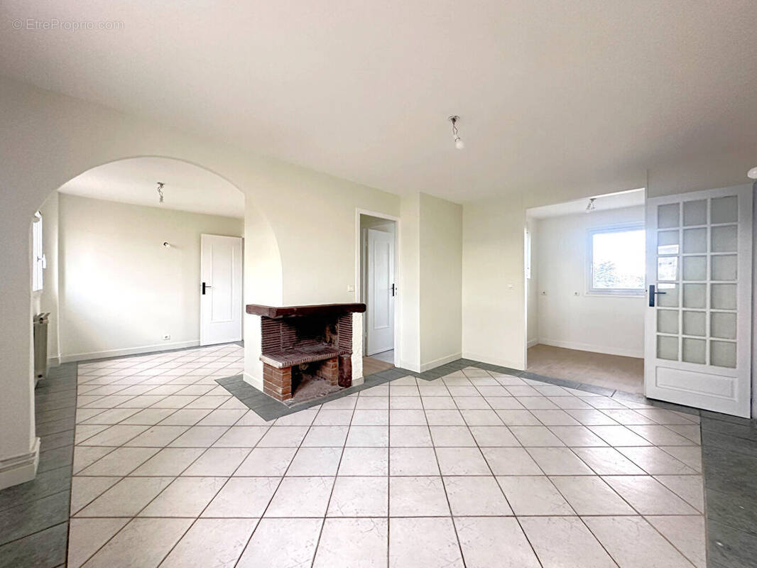 Appartement à CHOISY-LE-ROI