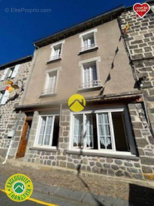 Maison à PIERREFORT