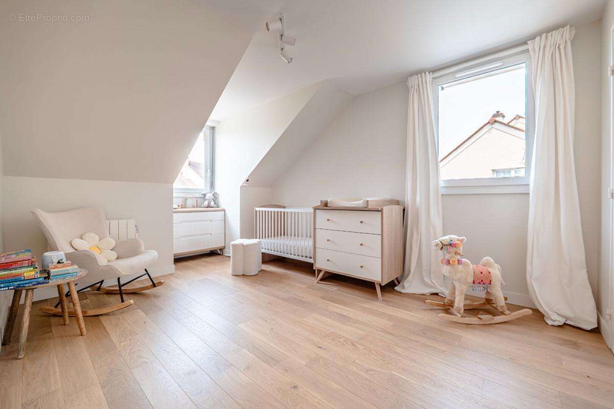 Maison à MAROLLES-EN-BRIE