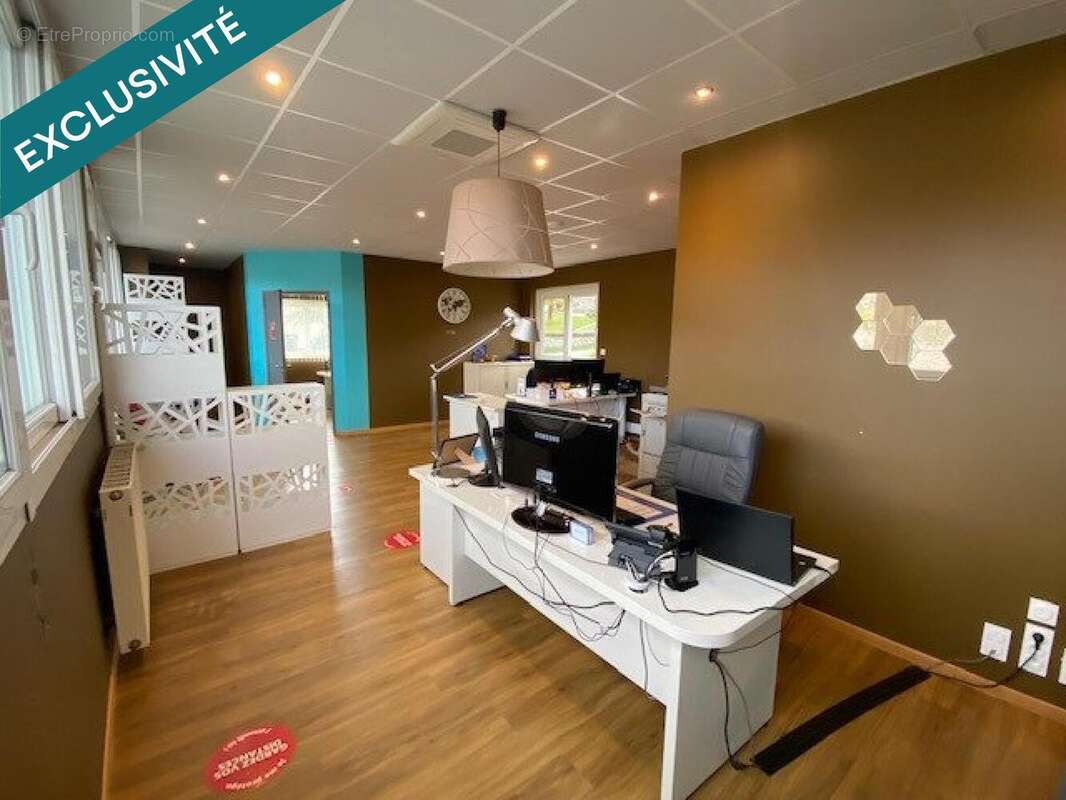 Photo 4 - Commerce à AUBIN