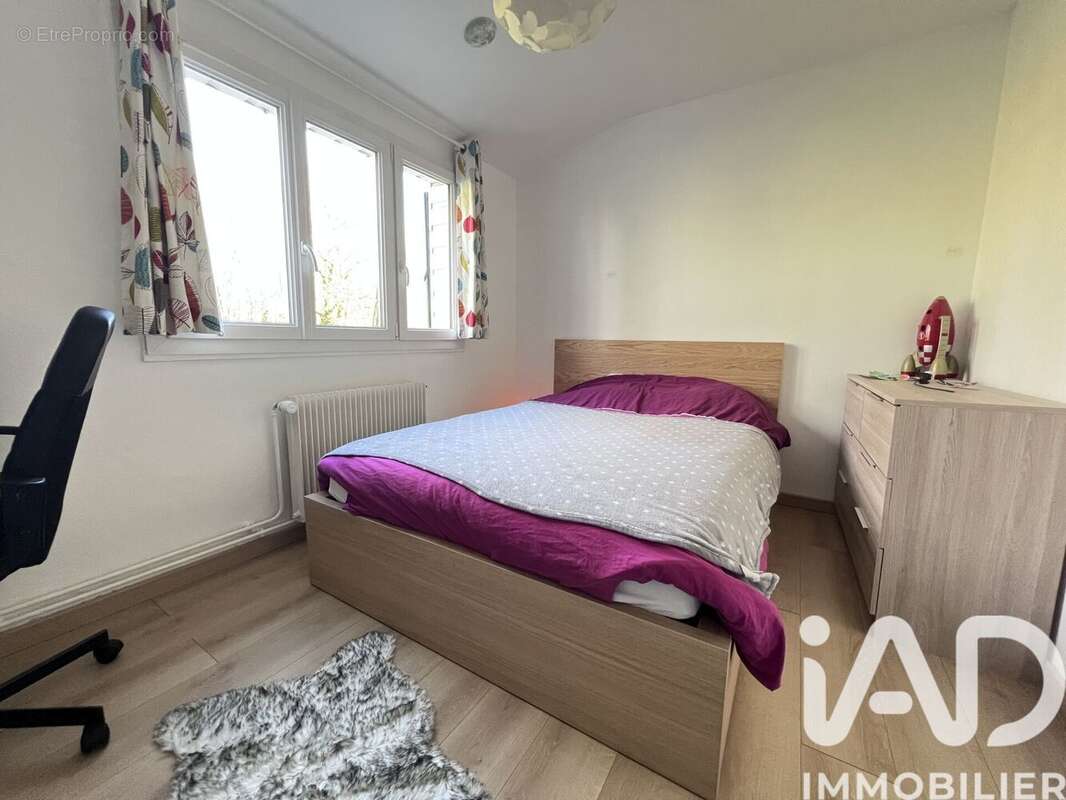 Photo 6 - Maison à SAINT-LEGER-DU-BOURG-DENIS