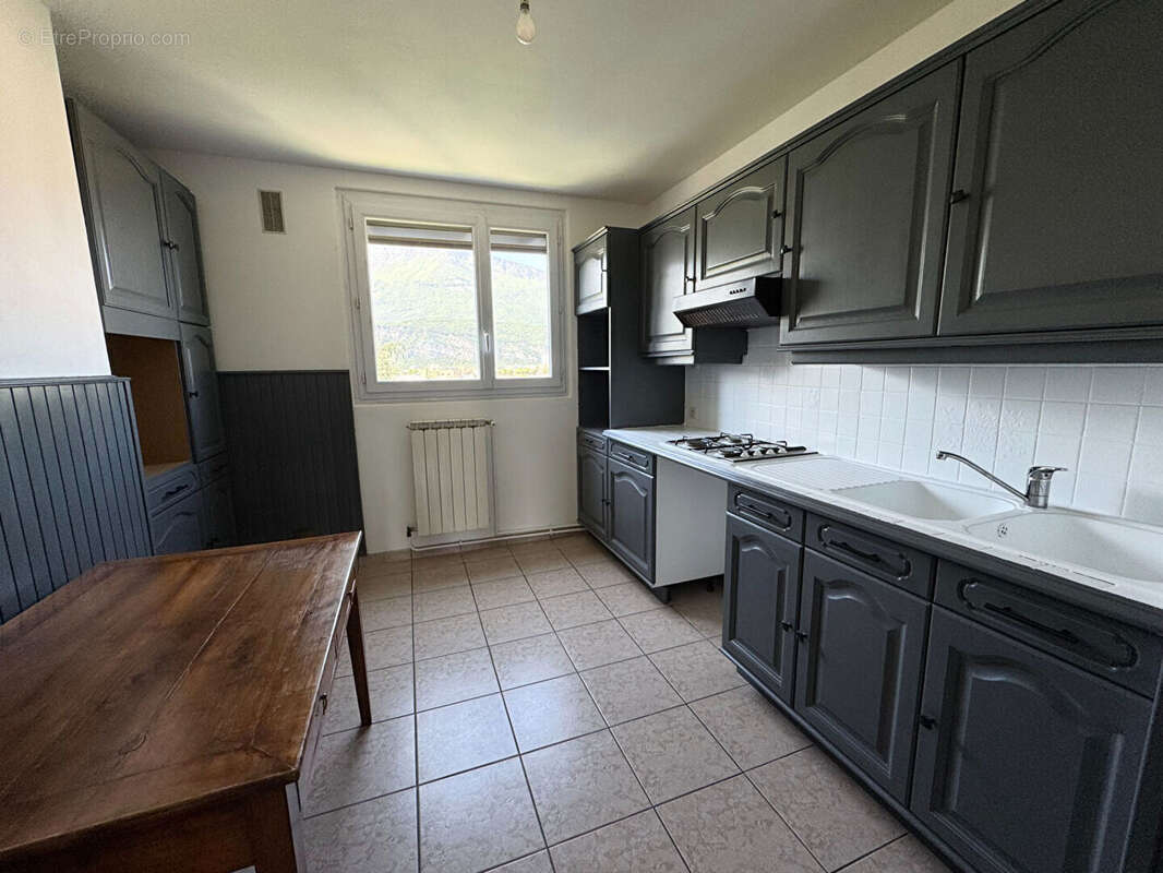 Appartement à ECHIROLLES