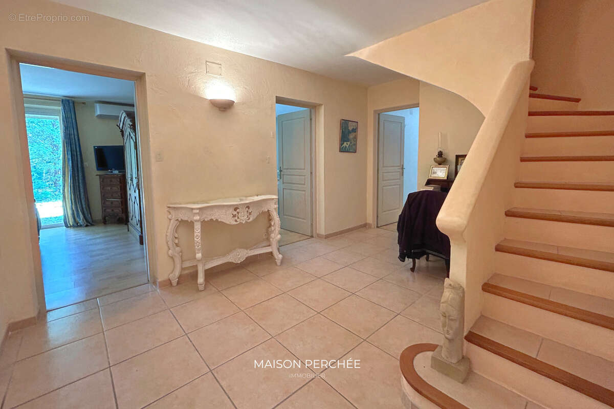 Maison à DRAGUIGNAN