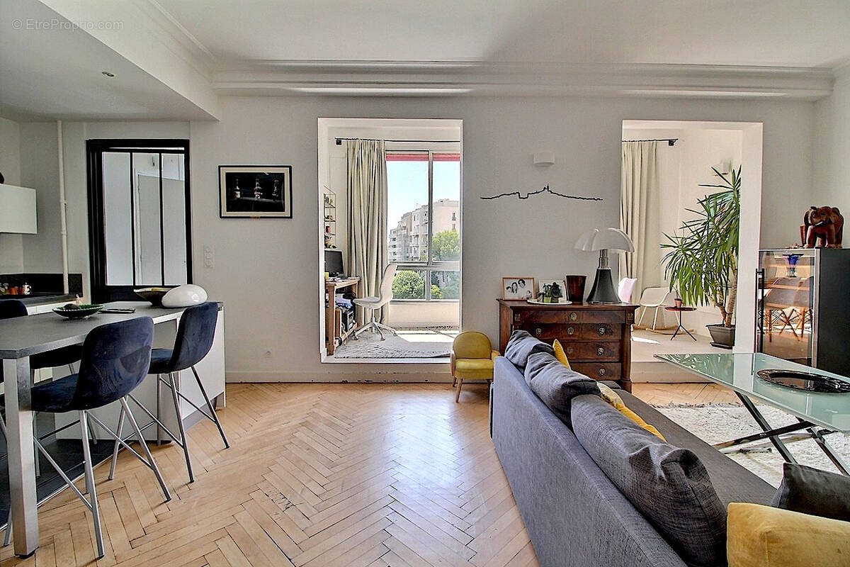 Appartement à MARSEILLE-8E