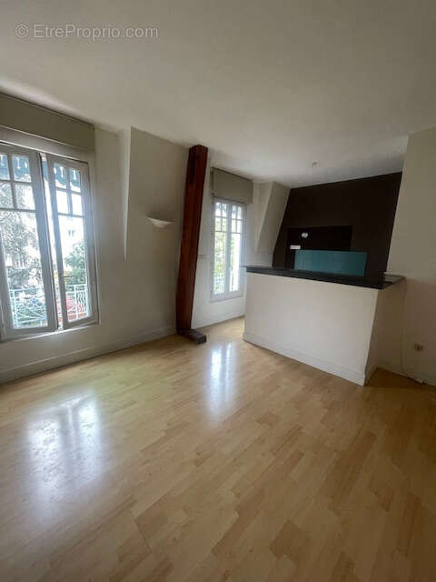 Appartement à LYON-6E