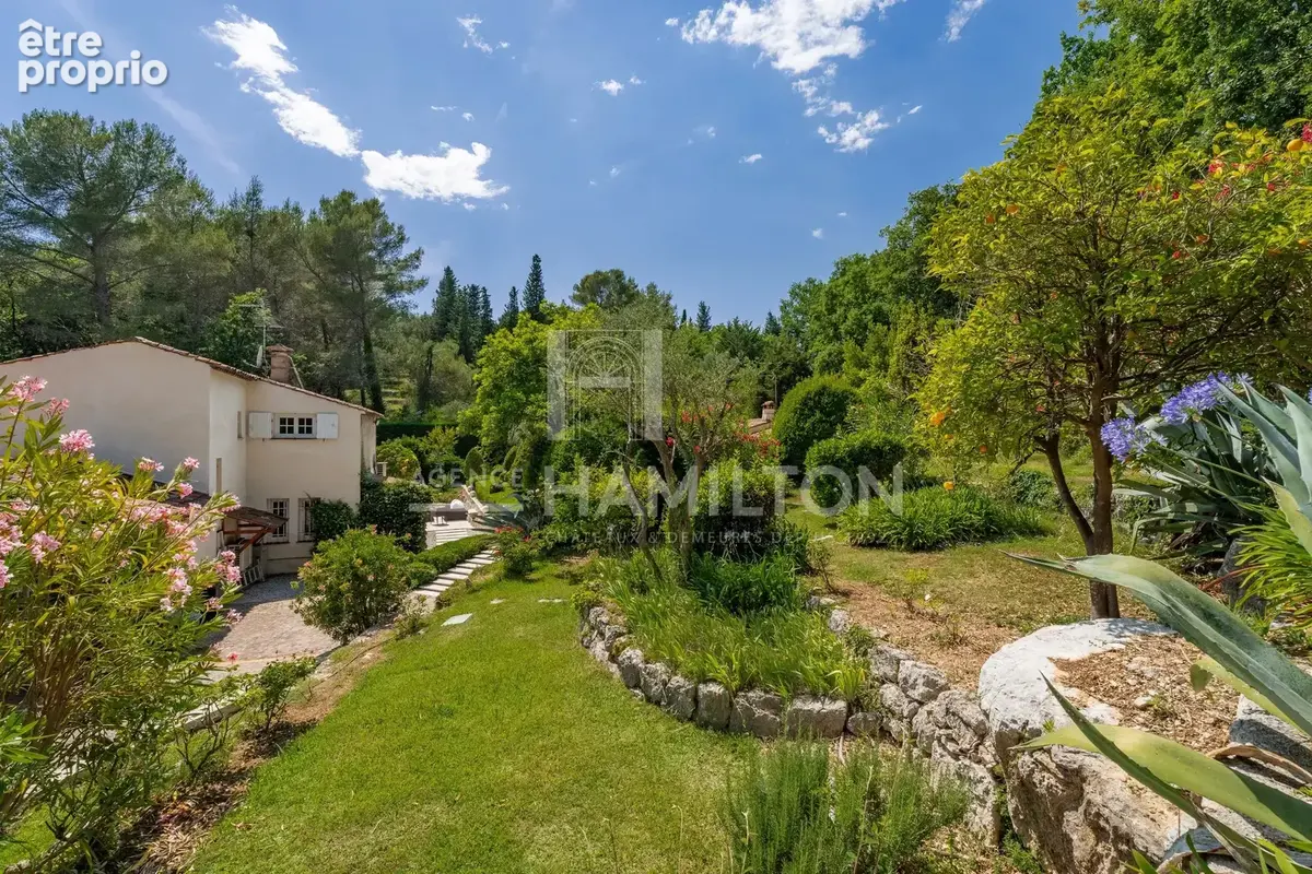 Maison de charme proche de Valbonne. Piscine, jardin paysager et appartement indépendant - photo 21