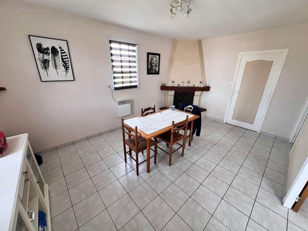 Maison à LA BRUFFIERE