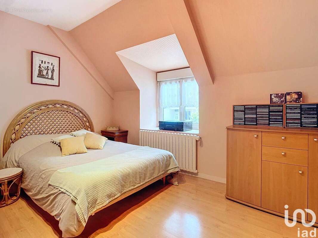 Photo 9 - Commerce à TREGUEUX