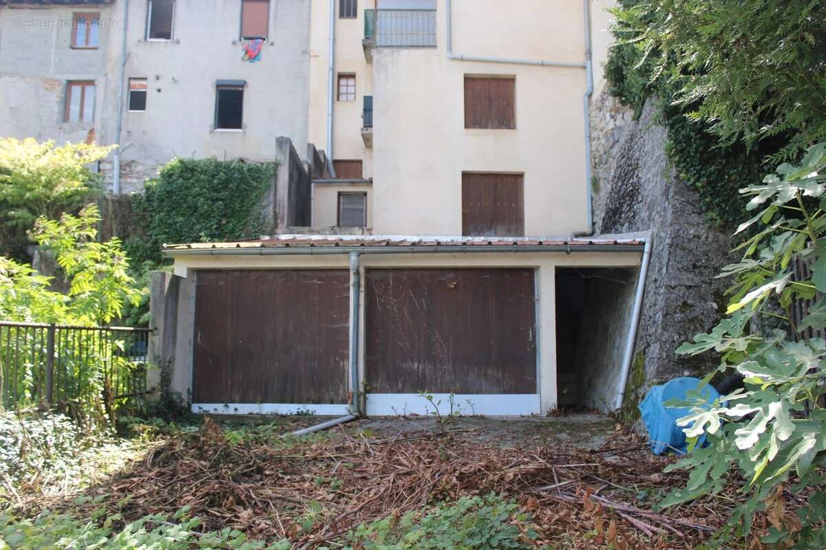 Immeuble de rapport à rénover – Montréjeau - photo 3