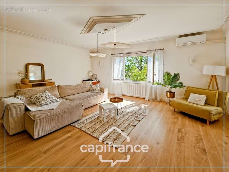 Maison 200m² au coeur de Castelculier avec terrasse couverte, 4 chambres, garage - photo 2