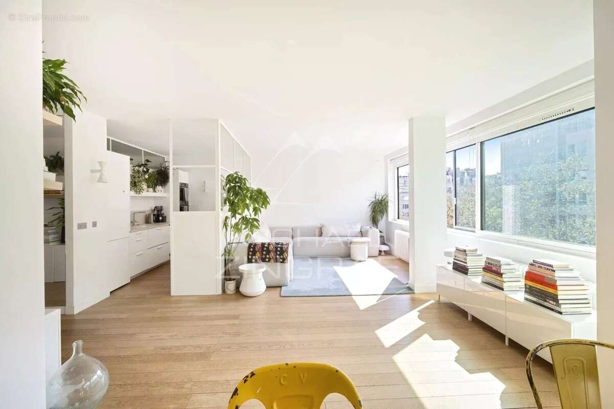 Appartement à PARIS-7E