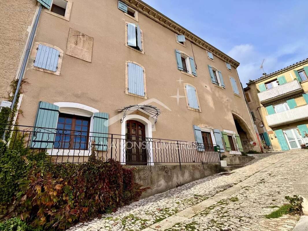 Appartement à SAINT-SATURNIN-LES-APT
