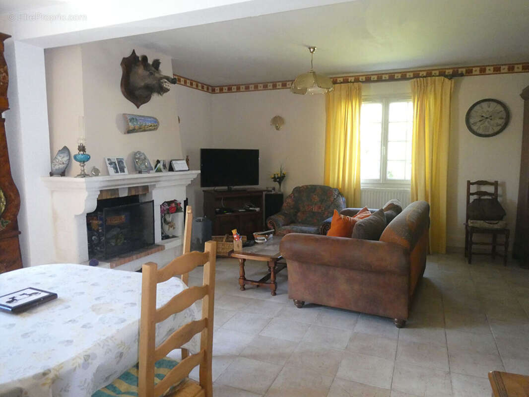 Maison à PONT-L'EVEQUE