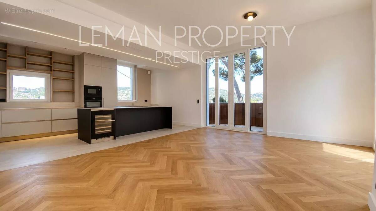 Appartement à LE CANNET