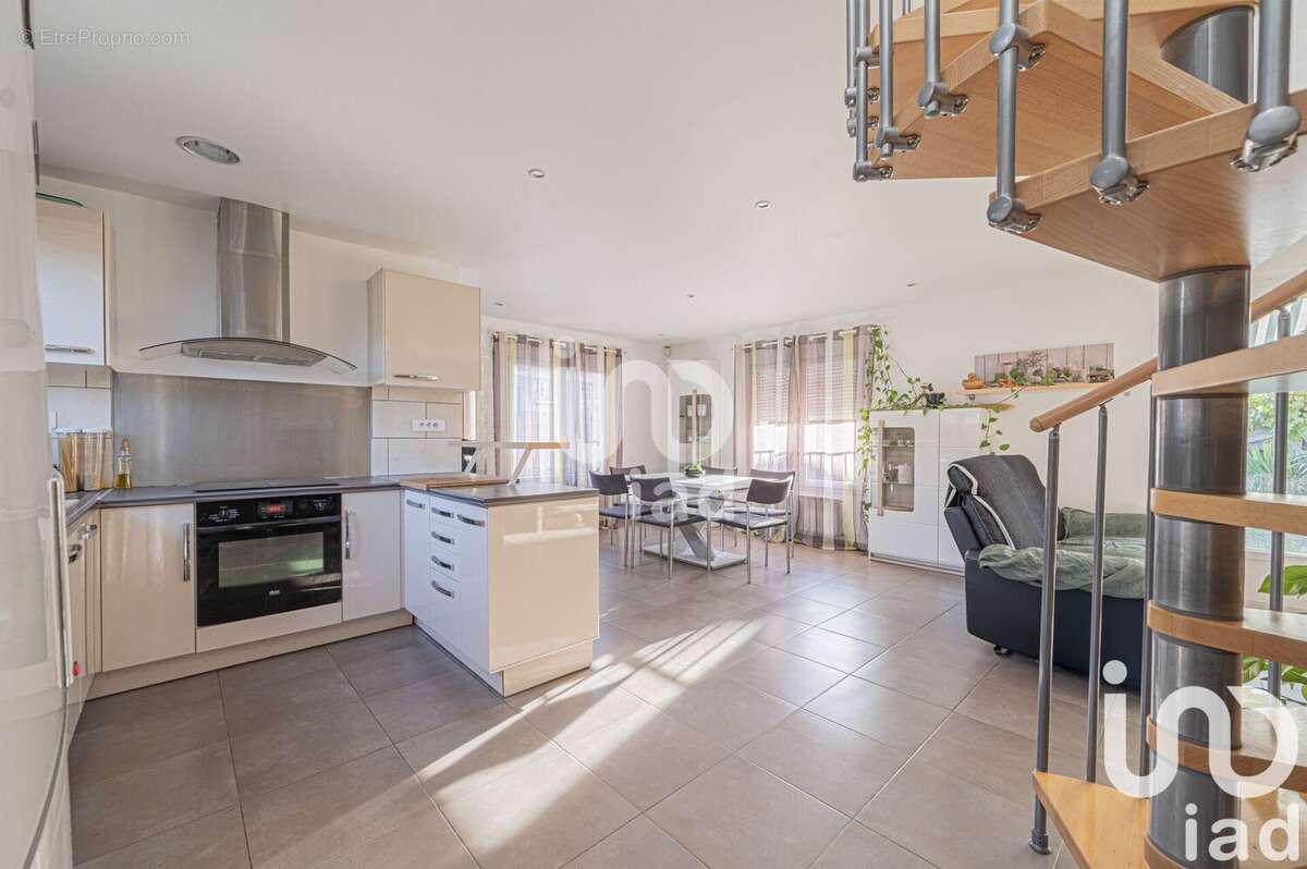 Photo 6 - Maison à BONDY