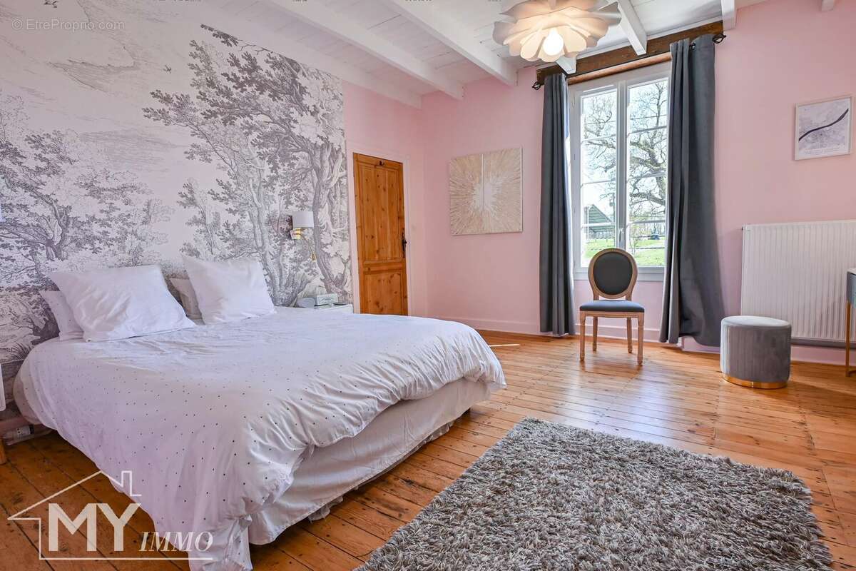 Maison à SAINT-MEARD-DE-GURCON