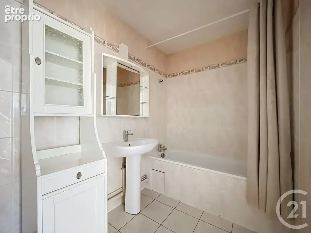 Appartement 2 pièces 53 m² à vendre à Chartres (28000) - photo 10