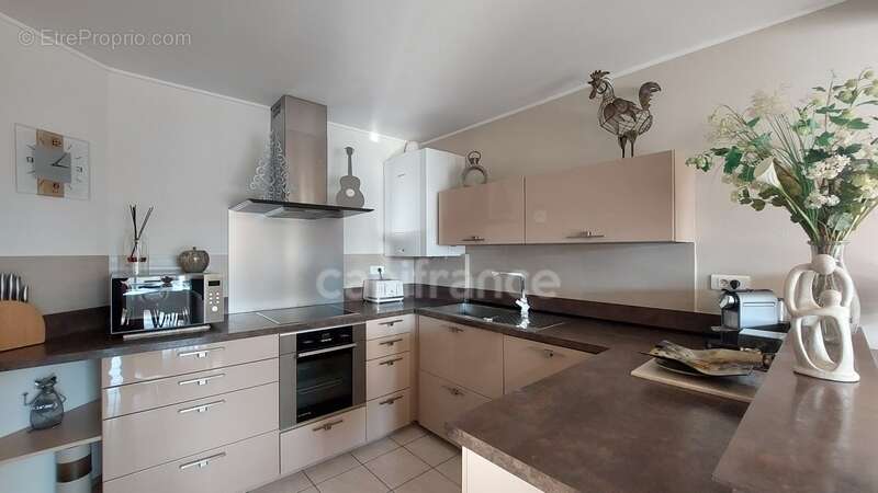 Appartement à CHATEAURENARD