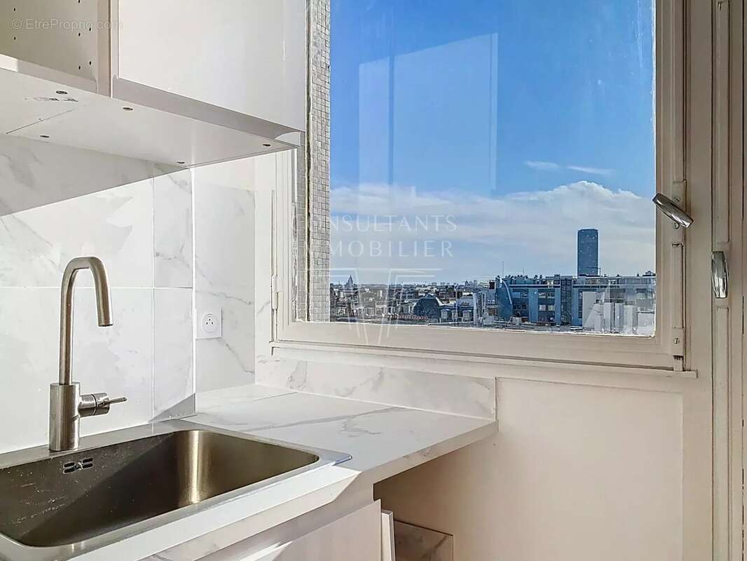 Appartement à PARIS-15E