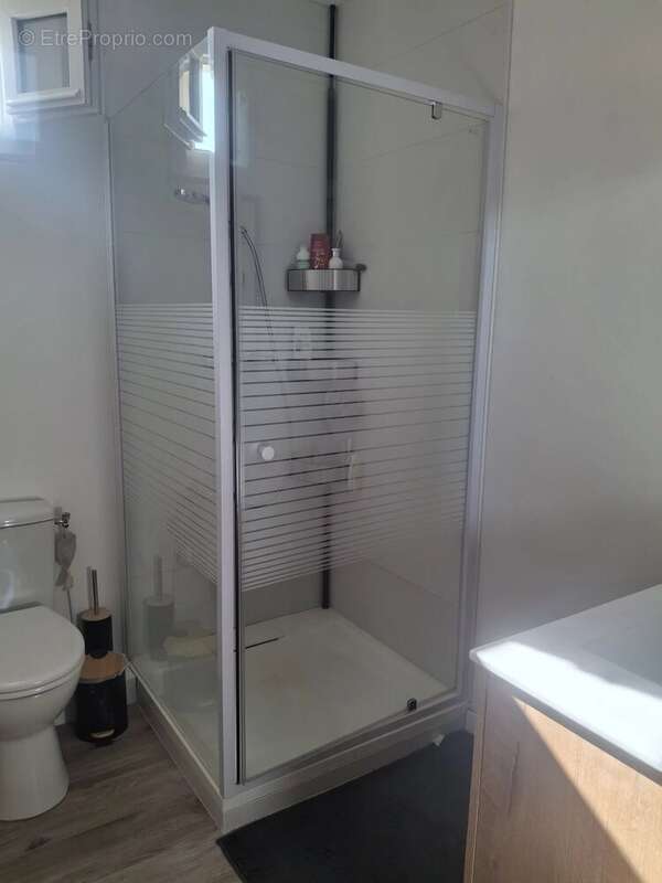 Maison à MONTELIMAR