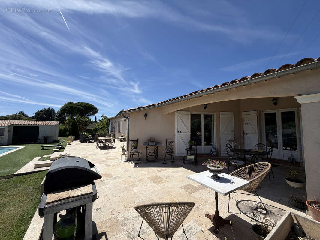 Maison à REGUSSE