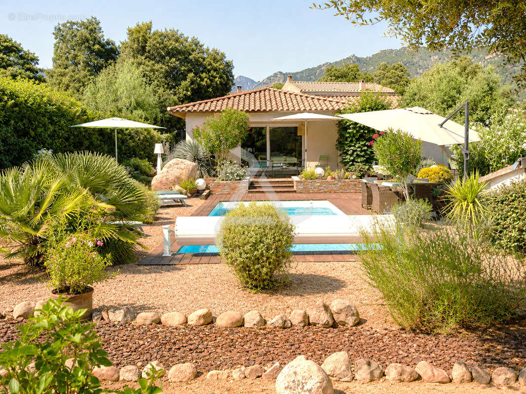 10’ porto-vecchio dans impasse résidentielle, villa t5 113m2 « première main » de 2014 - photo 21