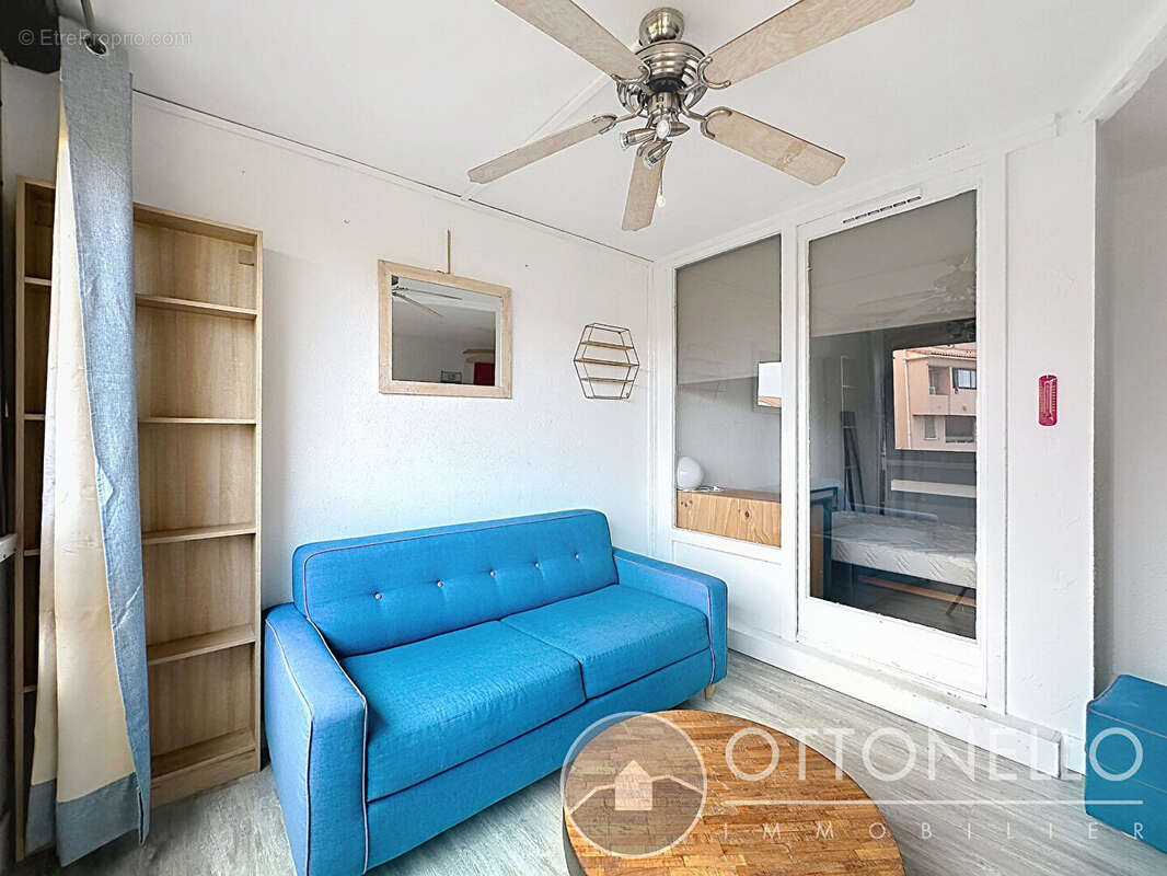 Appartement Fréjus 2/3 pièces 48.60 m2 avec parking, cave, piscine et terrains de tennis - photo 3