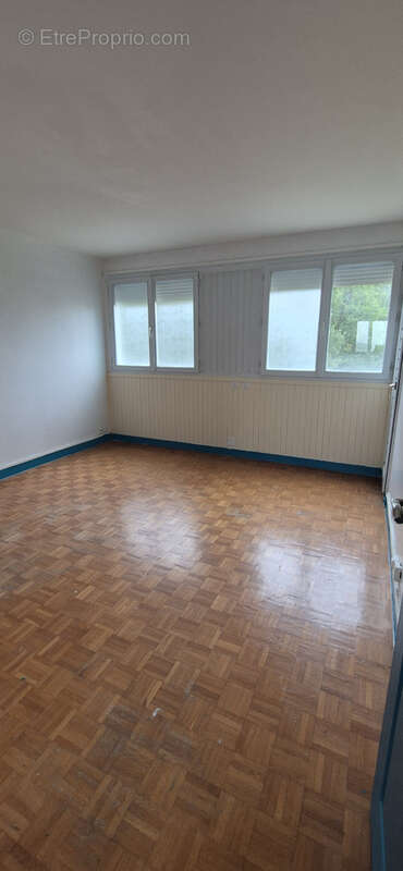 Appartement à AUBERGENVILLE