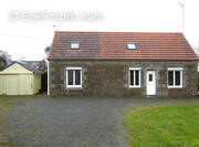 Maison à SAINT-HILAIRE-DU-HARCOUET