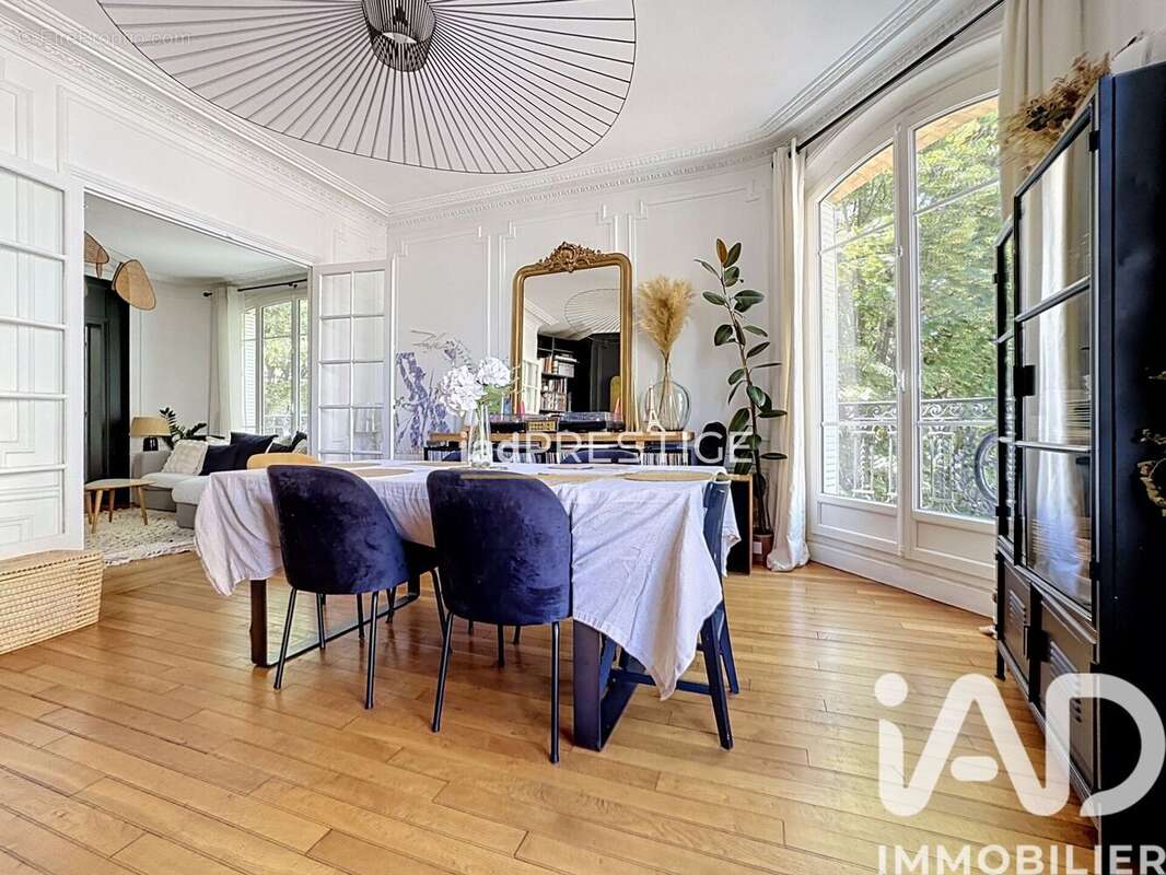 Photo 3 - Appartement à SURESNES