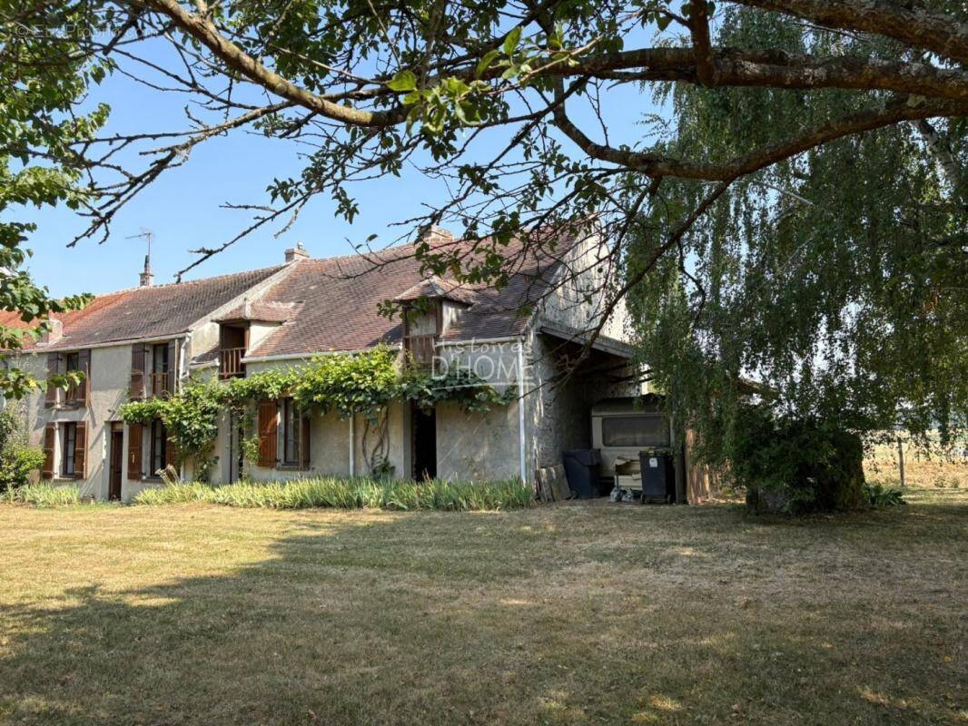 Maison à LA FERTE-GAUCHER
