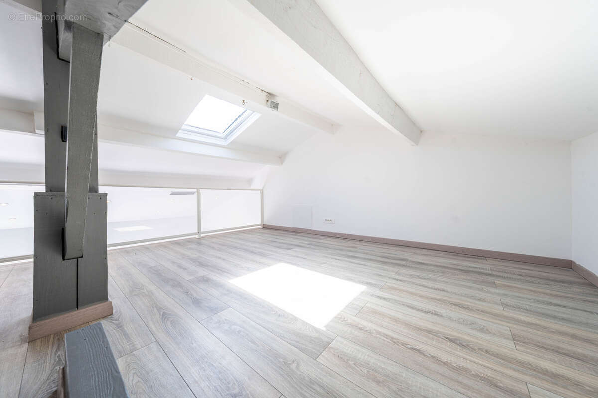 Maison à VILLENEUVE-LOUBET