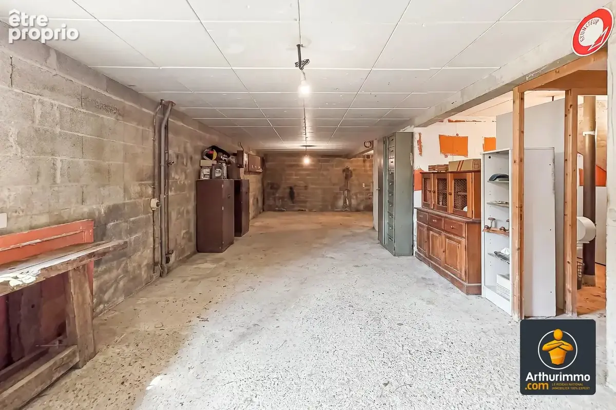 SAINT-VICTOR – Maison familiale avec sous-sol complet, grand terrain de 5 588 m² et aucun vis-à-vis - photo 22