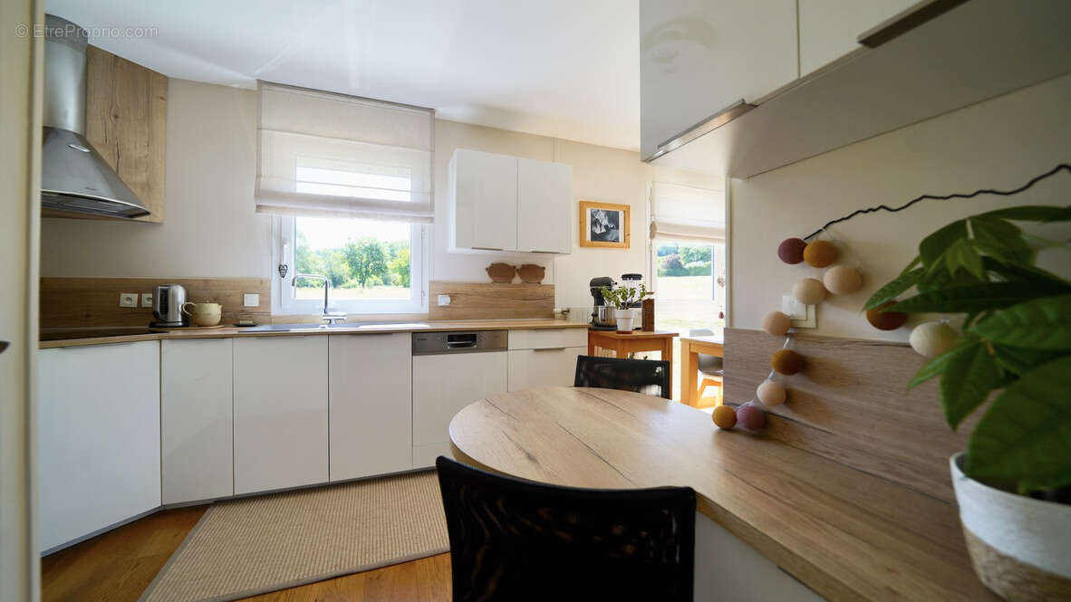 Appartement à ANNECY-LE-VIEUX