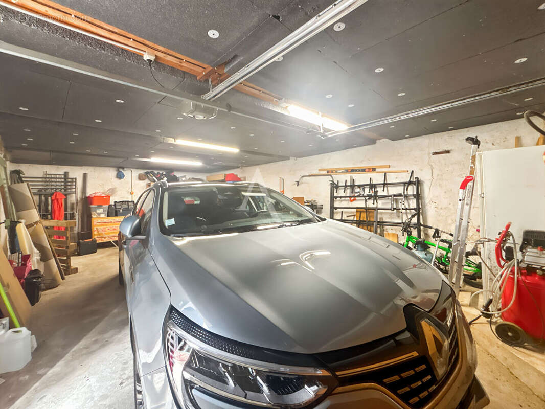 Maison à CHAUMES-EN-BRIE